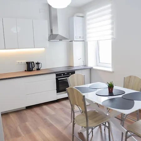 Old Town 3br Apartment- Explore & Relax 아파트
