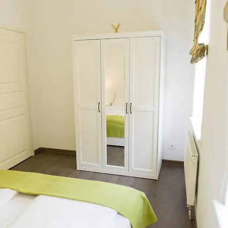 아파트 Old Town 3br Apartment- Explore & Relax